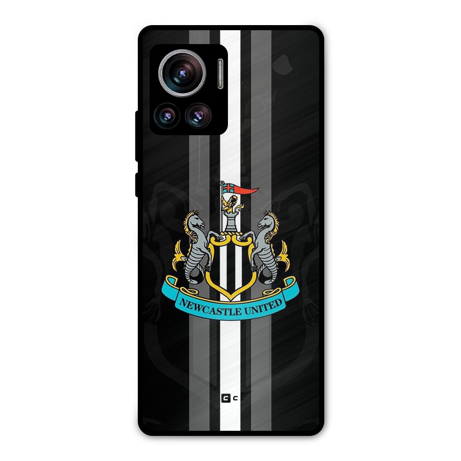 New Castle United Metal Back Case for Motorola Edge 30 Ultra