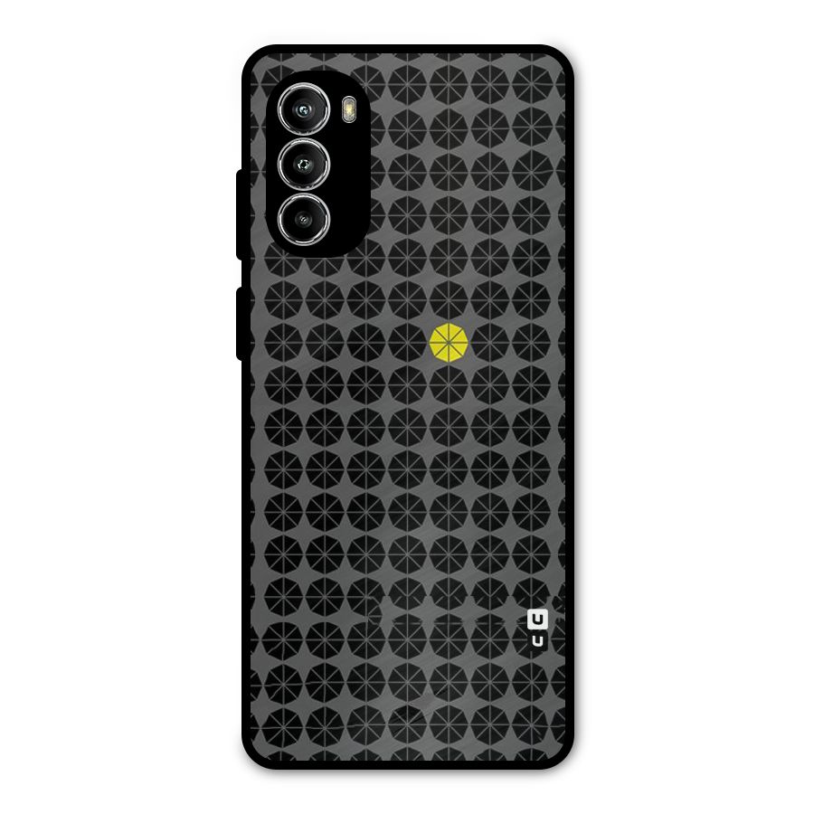 Odd One Metal Back Case for Moto G82
