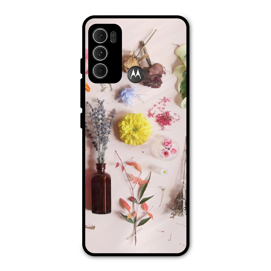 Old Petals Metal Back Case for Moto G60