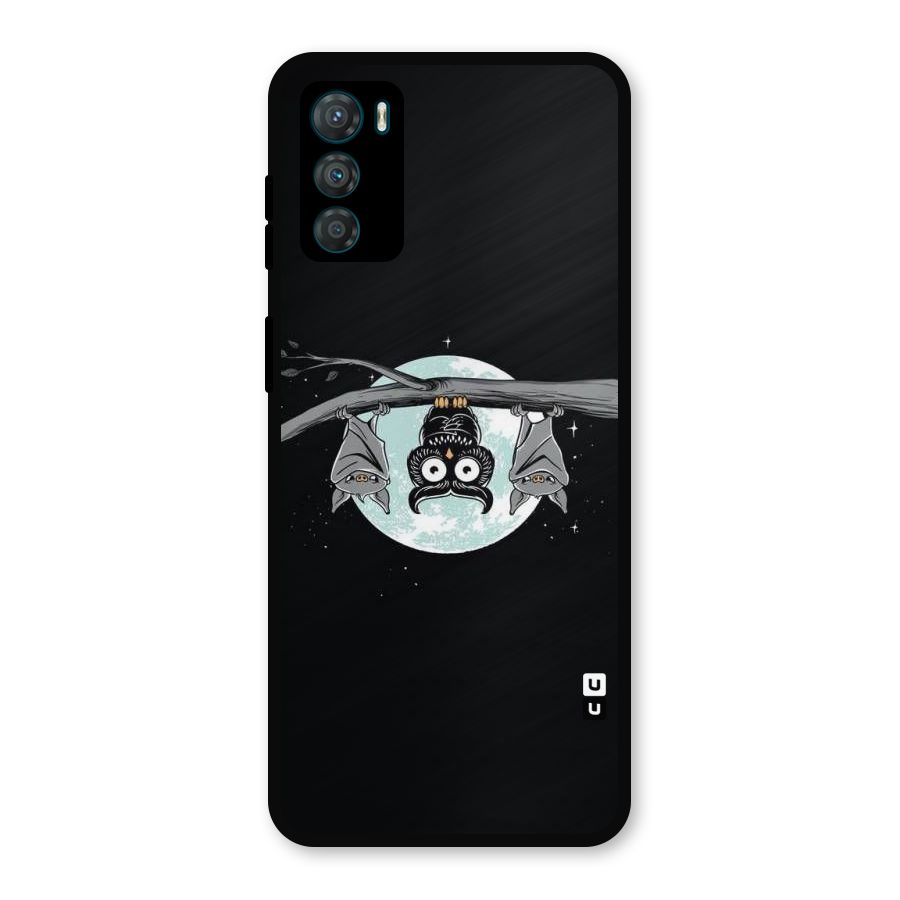 Owl Hanging Metal Back Case for Moto G42