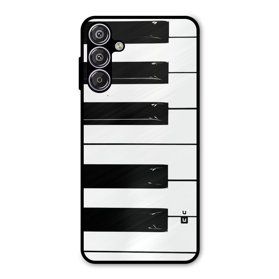Paino Keys Printed Classy Metal Back Case for Galaxy F15