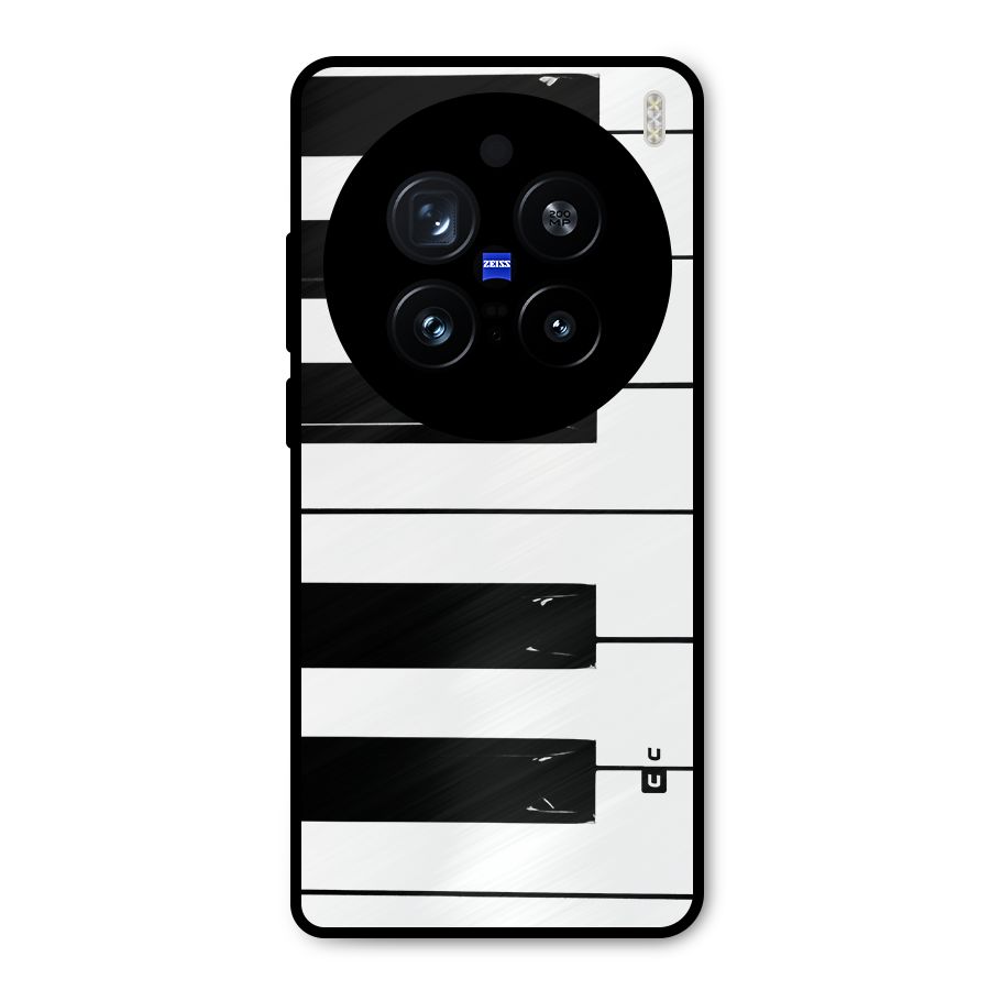 Paino Keys Printed Classy Metal Back Case for Vivo X200 Pro
