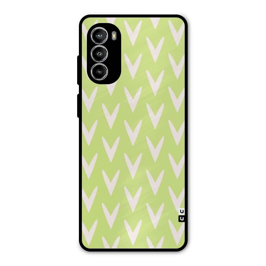 Pastel Green Grass Metal Back Case for Moto G52