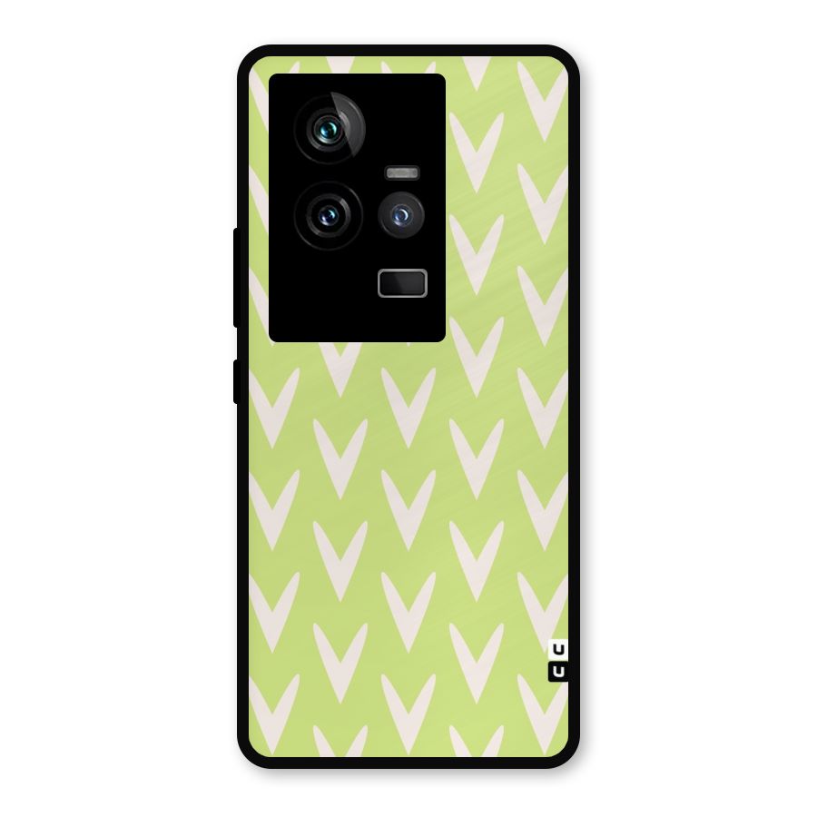 Pastel Green Grass Metal Back Case for iQOO 11 5G
