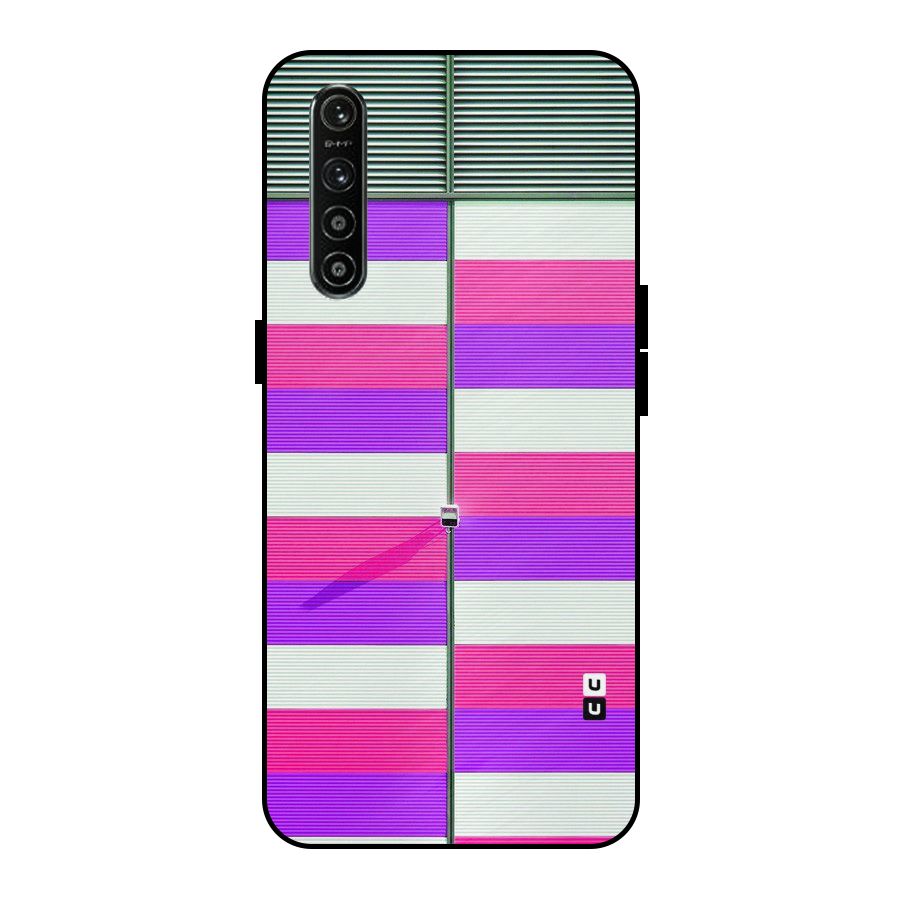 Patterns City Metal Back Case for Realme XT