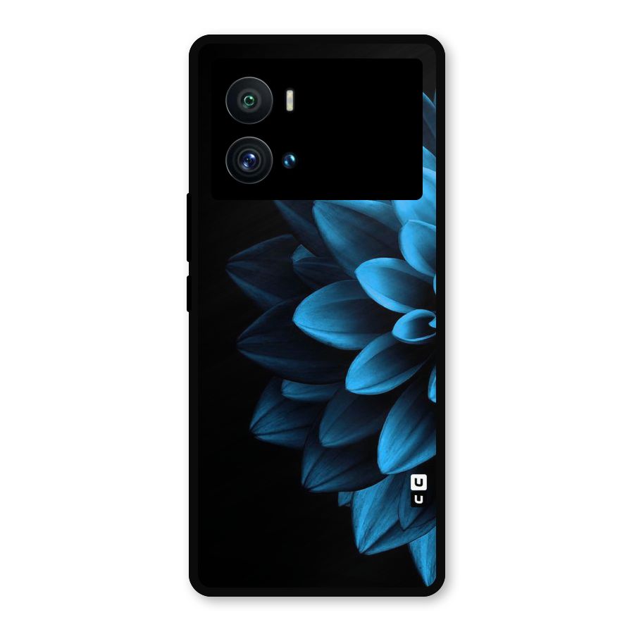 Petals In Blue Metal Back Case for iQOO 9 Pro