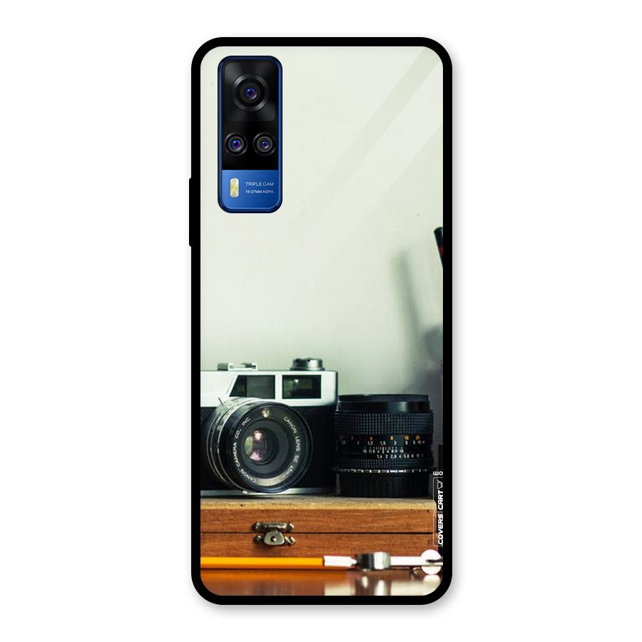 Photographer Desk Glass Back Case for Vivo Y31