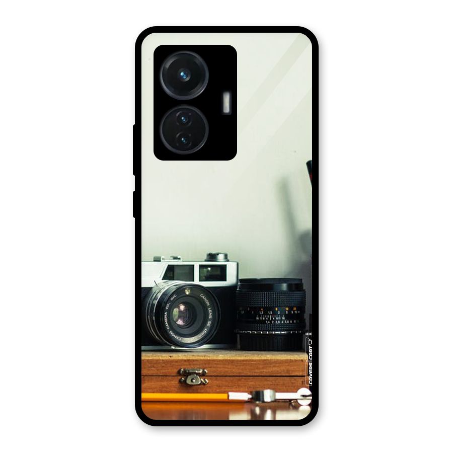Photographer Desk Glass Back Case for iQOO Z6 44W