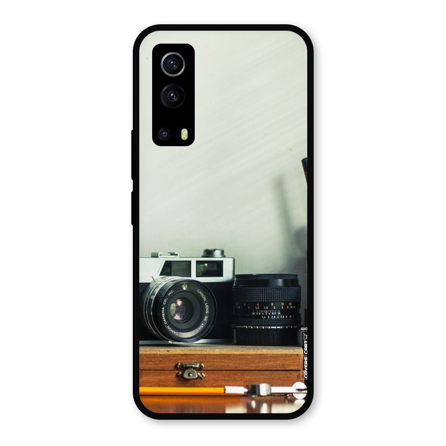 Photographer Desk Metal Back Case for iQOO Z3