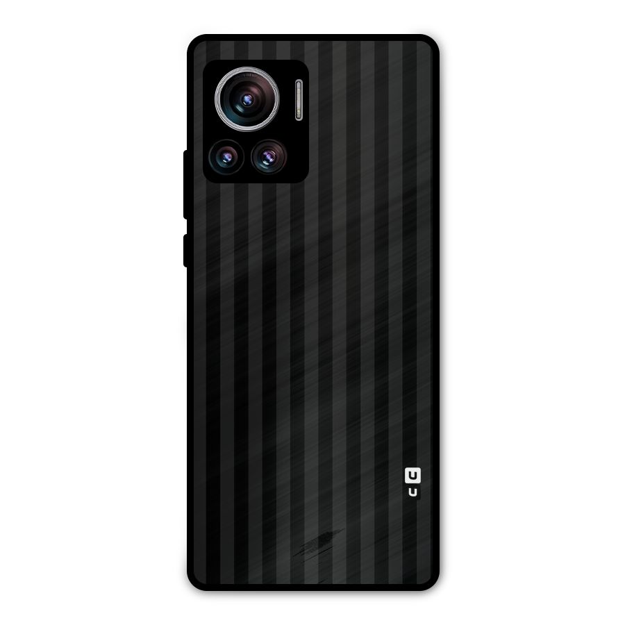 Pleasing Dark Stripes Metal Back Case for Motorola Edge 30 Ultra