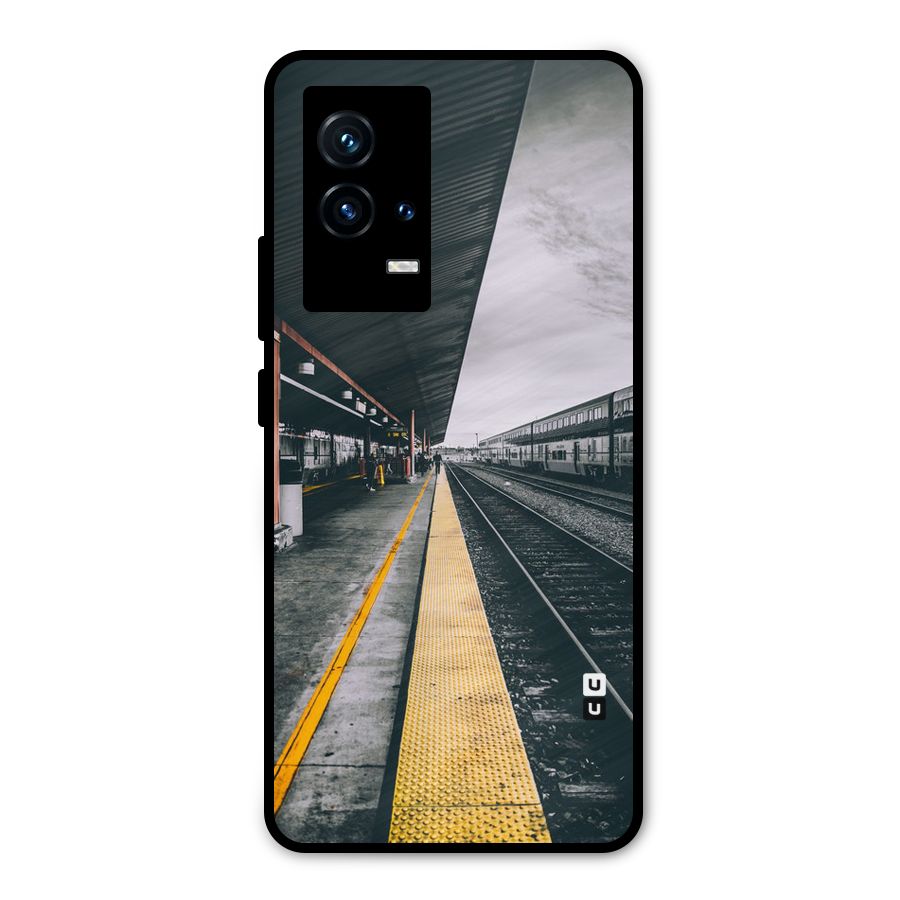 Railway Track Metal Back Case for iQOO 9 5G
