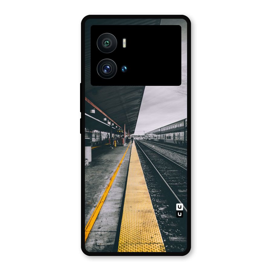 Railway Track Metal Back Case for iQOO 9 Pro
