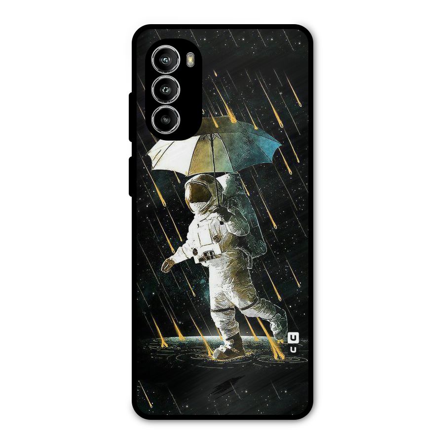 Rain Spaceman Metal Back Case for Moto G82