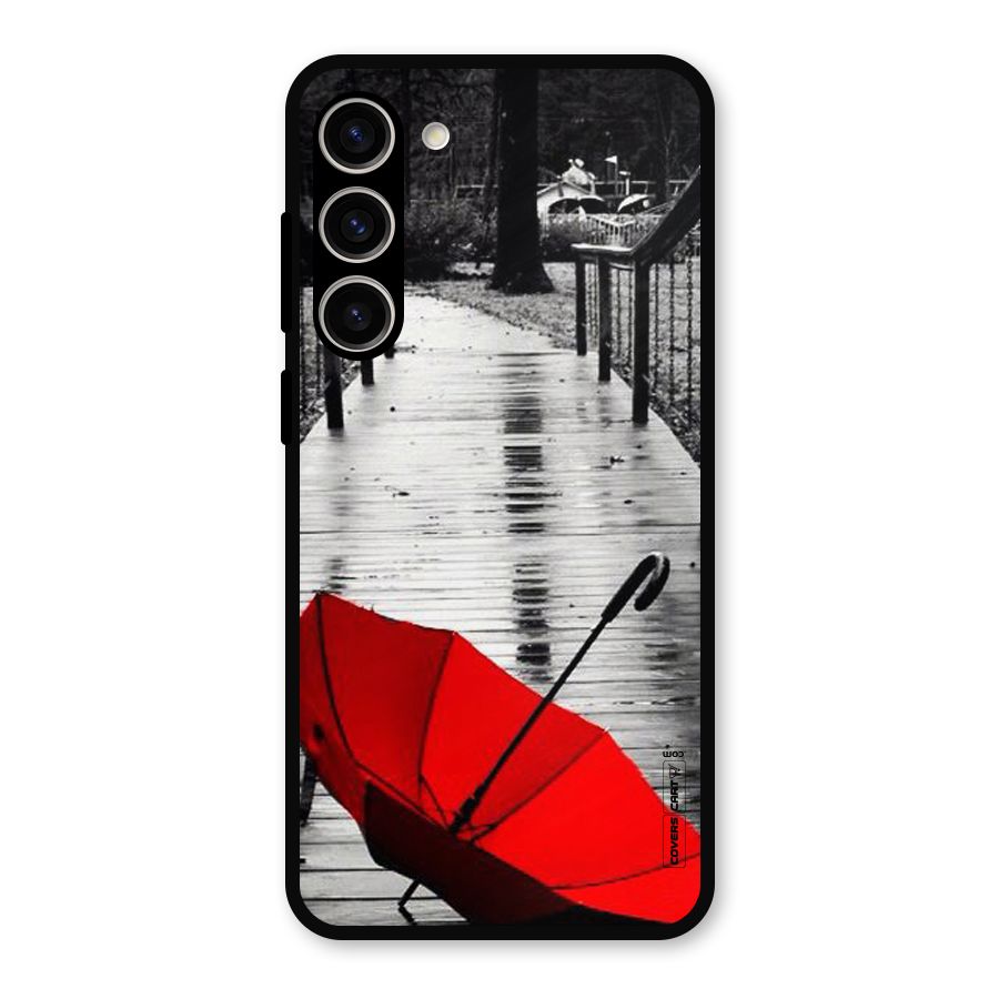 Rainy Red Umbrella Metal Back Case for Galaxy S23 Plus
