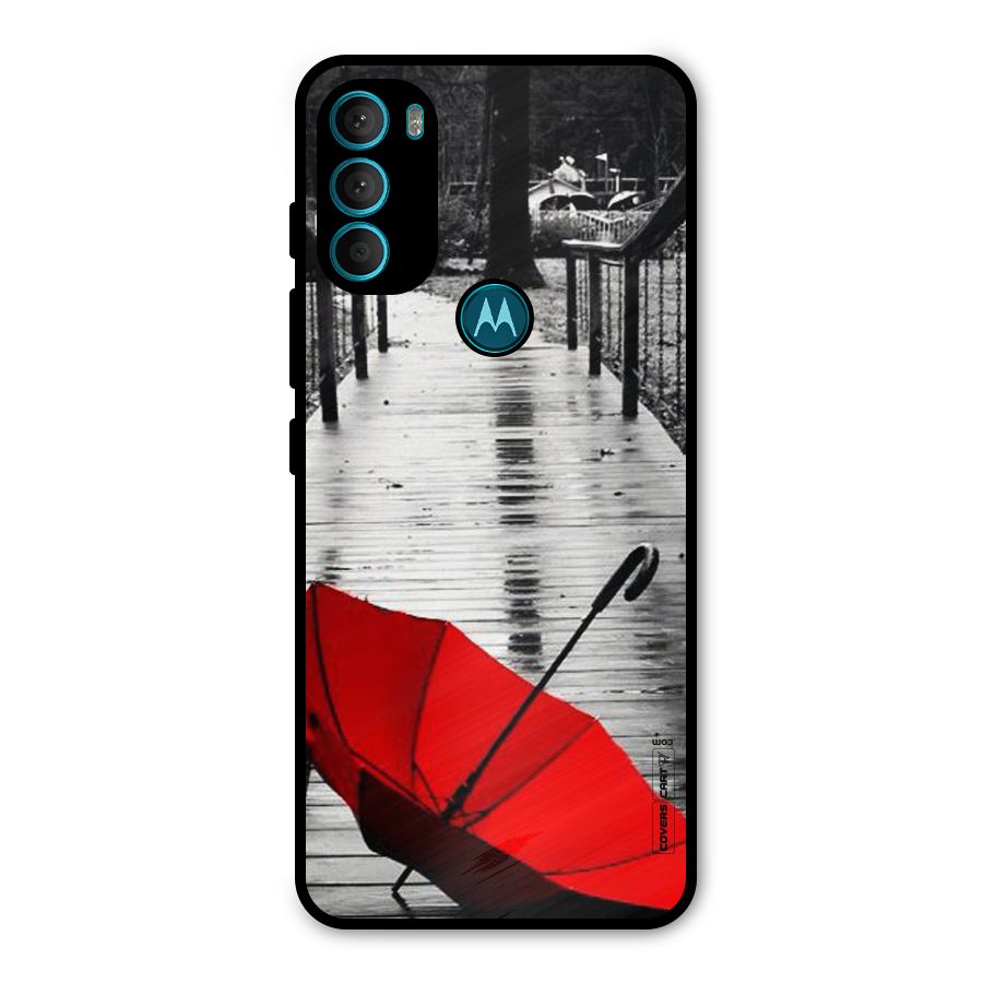 Rainy Red Umbrella Metal Back Case for Moto G71 5G