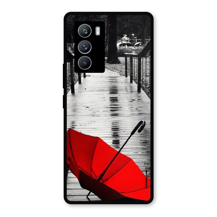 Rainy Red Umbrella Metal Back Case for iQOO 9 SE