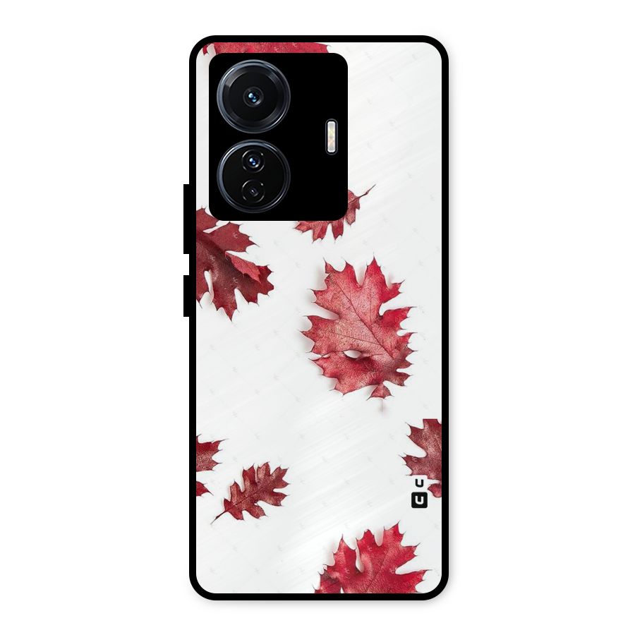 Red Appealing Autumn Leaves Metal Back Case for Vivo T1 Pro