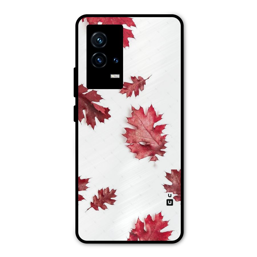 Red Appealing Autumn Leaves Metal Back Case for iQOO 9 5G