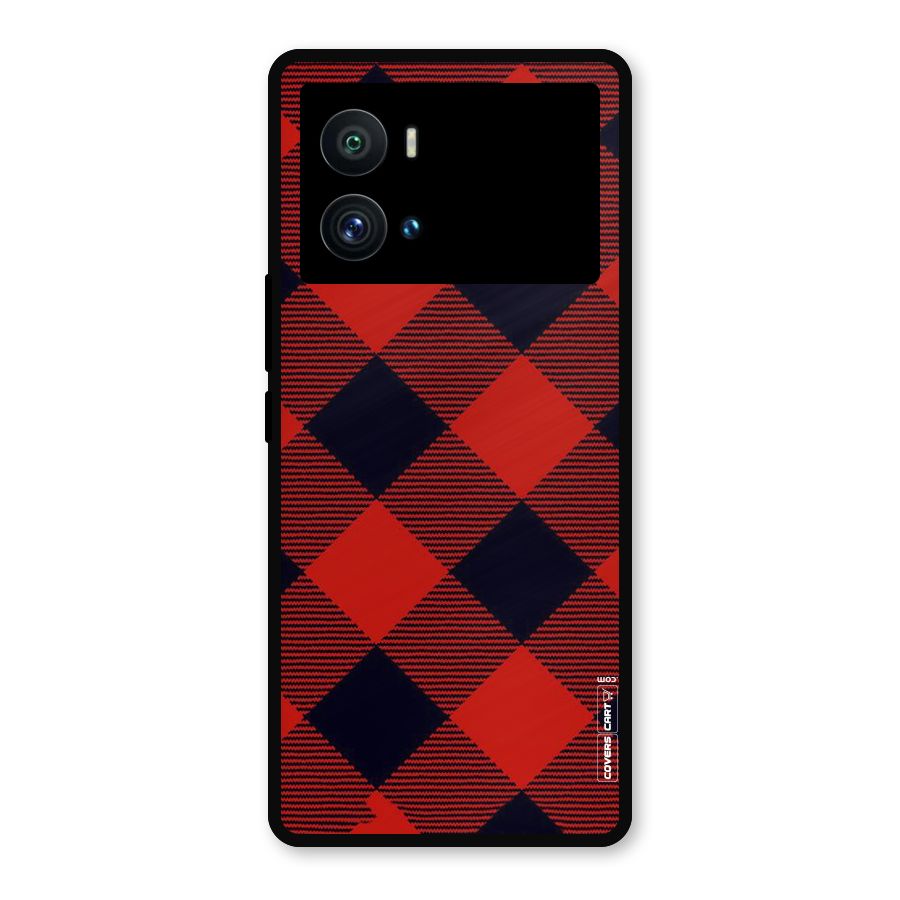 Red Diagonal Check Metal Back Case for iQOO 9 Pro