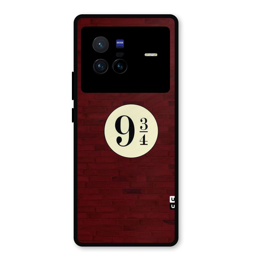 Red Wall Express Metal Back Case for Vivo X80