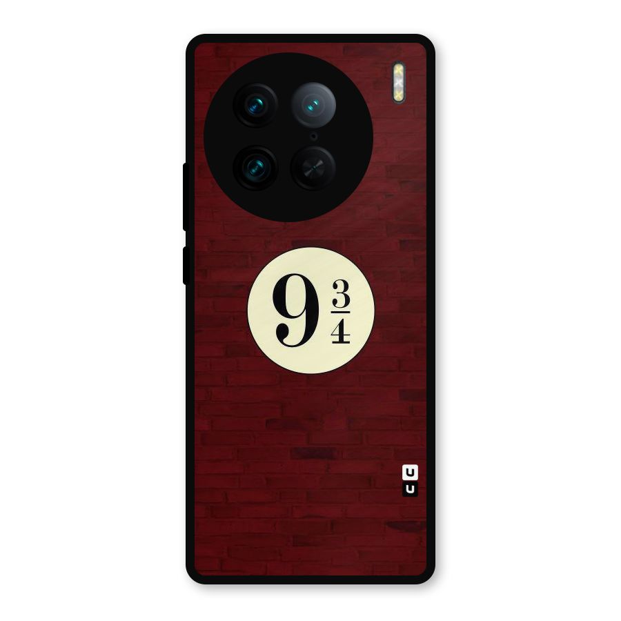 Red Wall Express Metal Back Case for Vivo X90 Pro