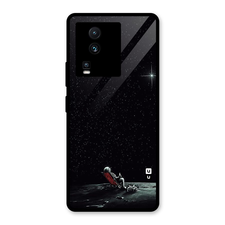 Resting Spaceman Face Glass Back Case for Vivo iQOO Neo 7 Pro