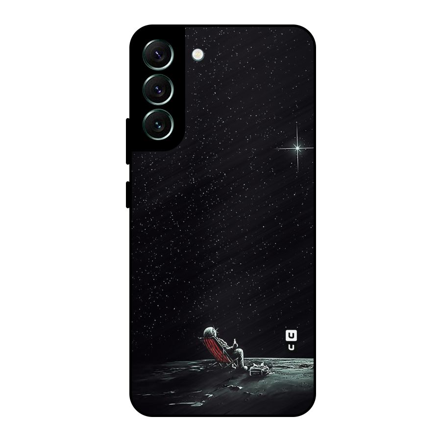 Resting Spaceman Face Metal Back Case for Galaxy S22 Plus 5G