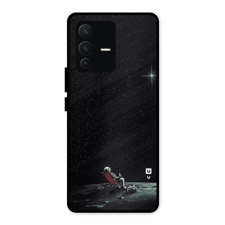 Resting Spaceman Face Metal Back Case for Vivo V23 5G