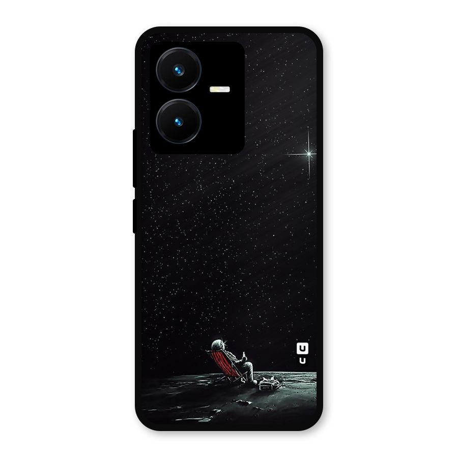 Resting Spaceman Face Metal Back Case for Vivo Y22s
