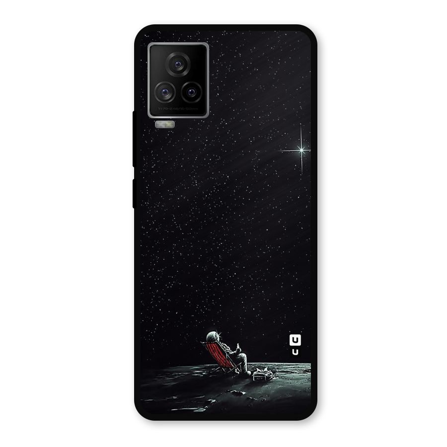 Resting Spaceman Face Metal Back Case for iQOO 7 Legend 5G