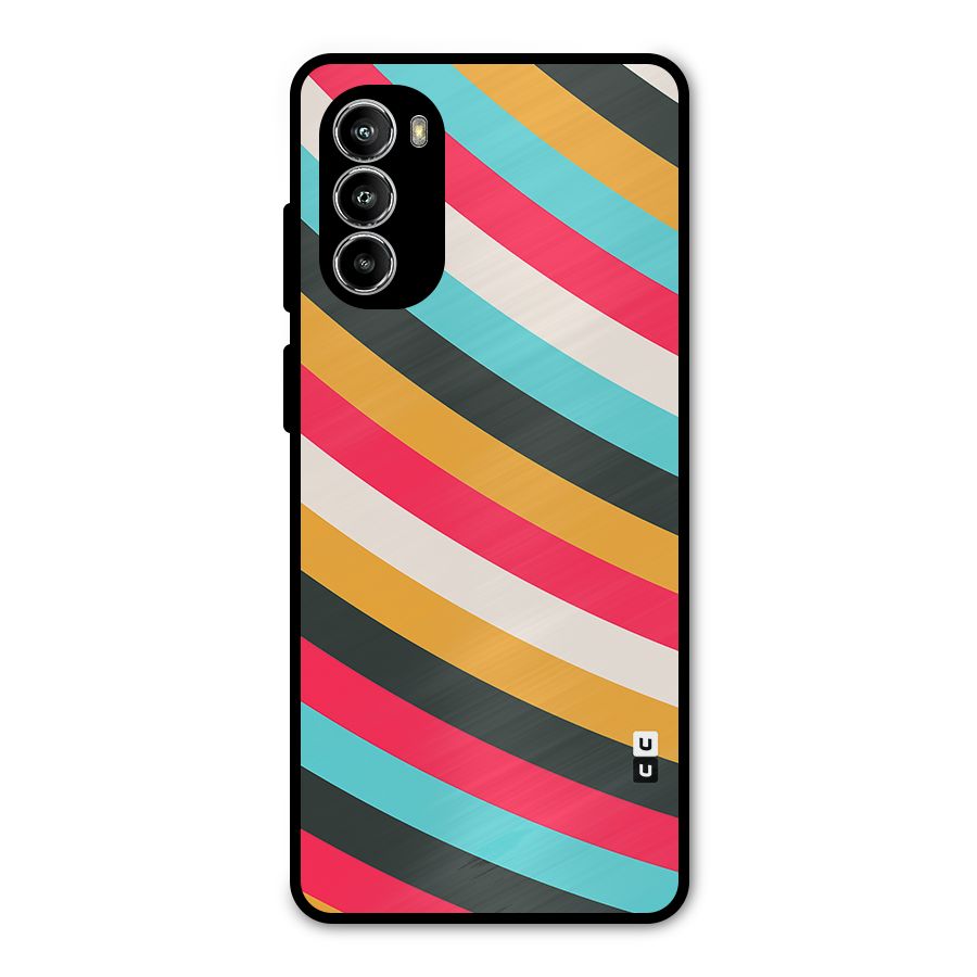 Retro Style Minimal Curves Metal Back Case for Moto G52