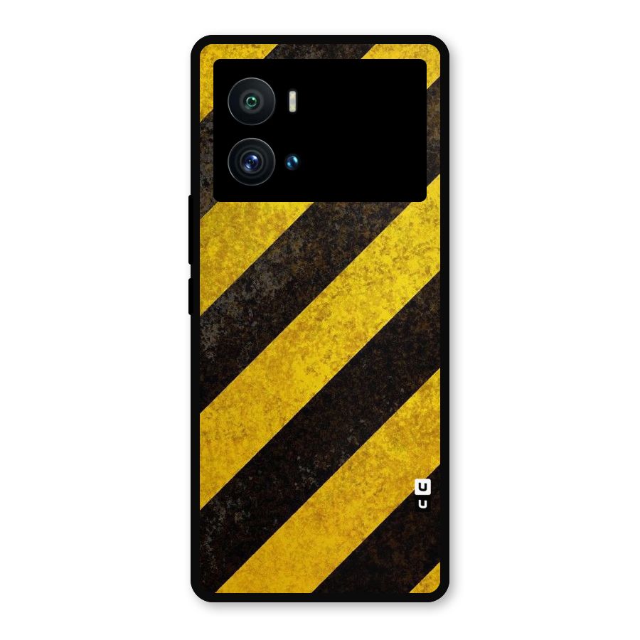 Shaded Yellow Stripes Metal Back Case for iQOO 9 Pro