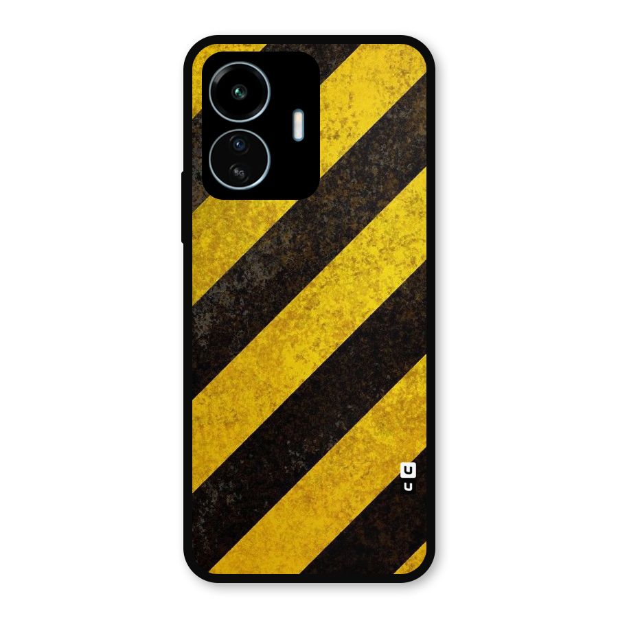 Shaded Yellow Stripes Metal Back Case for vivo iQOO Z6 Lite 5G