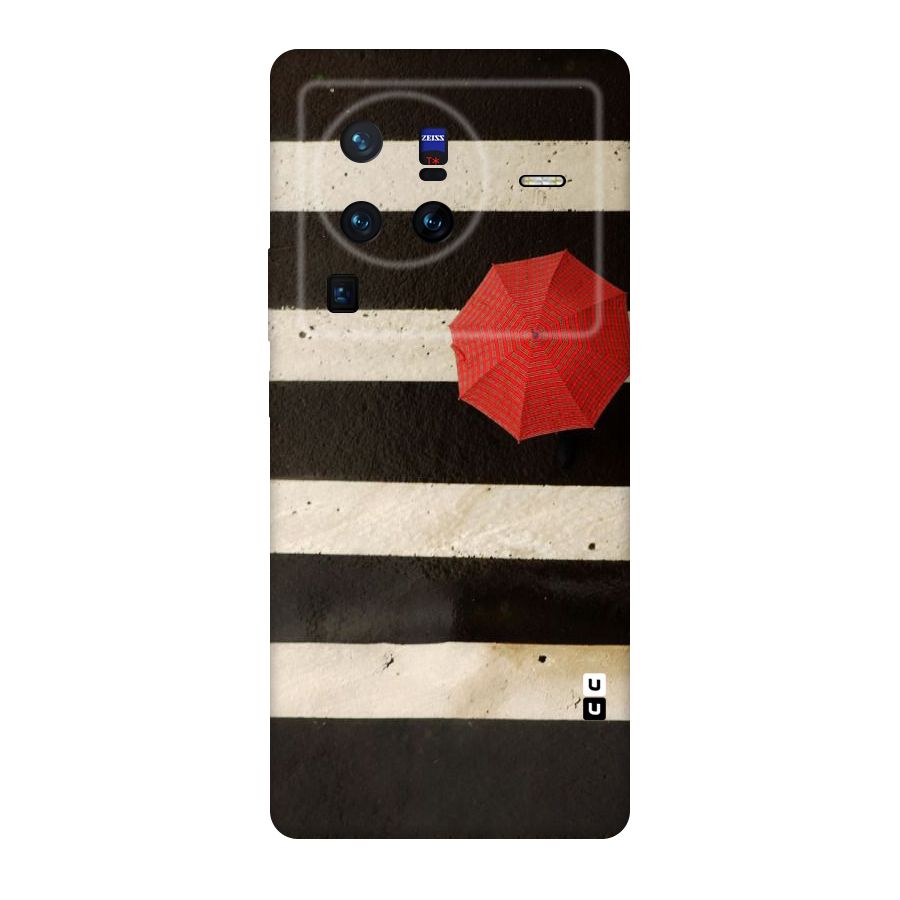 Single Red Umbrella Stripes Original Polycarbonate Back Case for Vivo X80