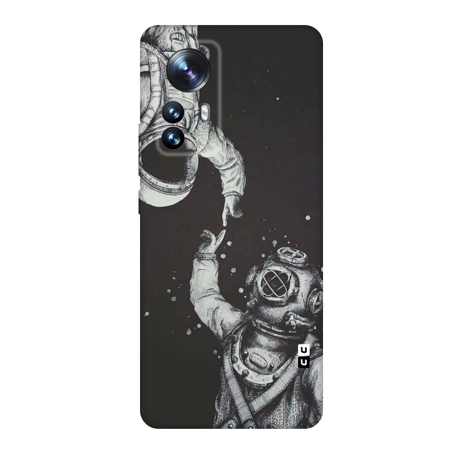 Space Meeting Original Polycarbonate Back Case for Xiaomi 12 Pro