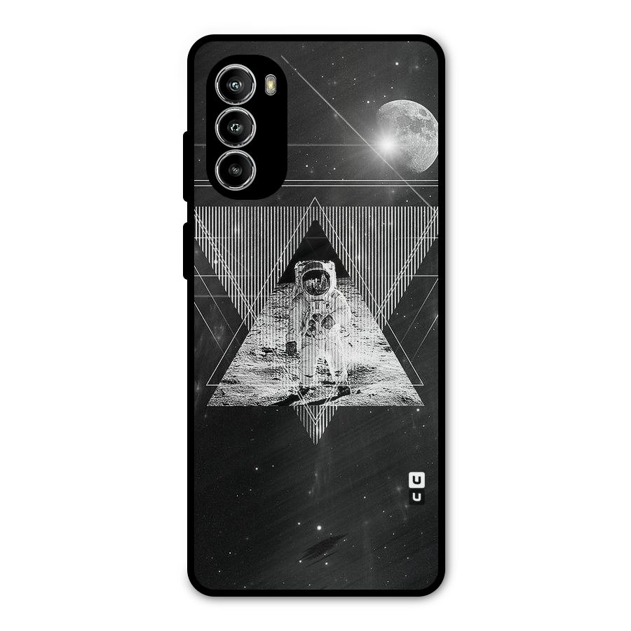 Space Triangle Abstract Metal Back Case for Moto G52
