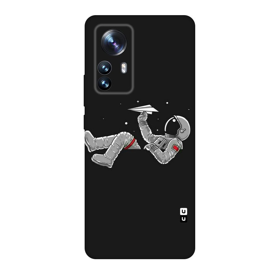 Spaceman Flying Original Polycarbonate Back Case for Xiaomi 12 Pro