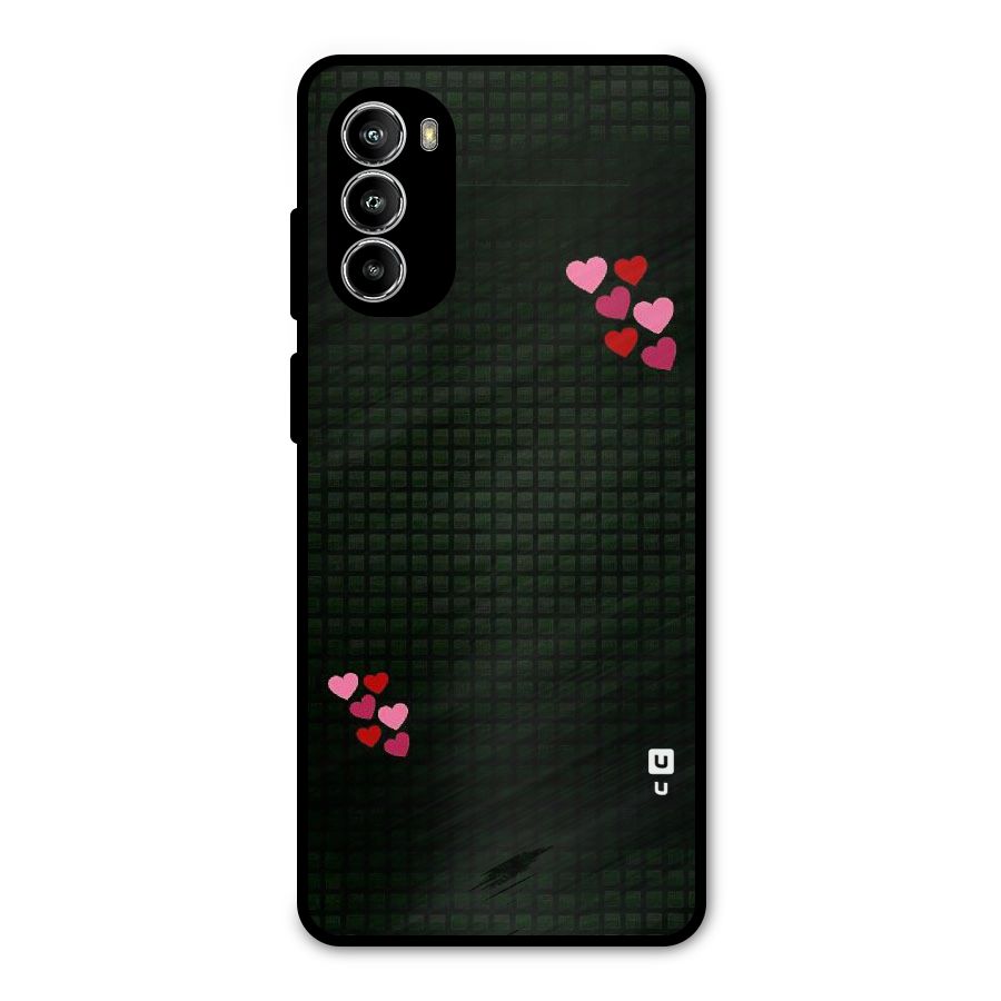 Square and Hearts Metal Back Case for Moto G52