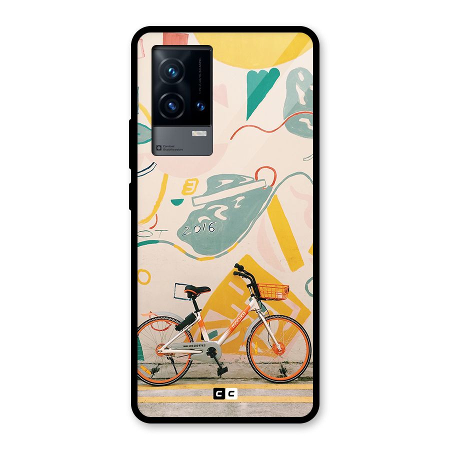 Street Art Bicycle Glass Back Case for iQOO 9 5G