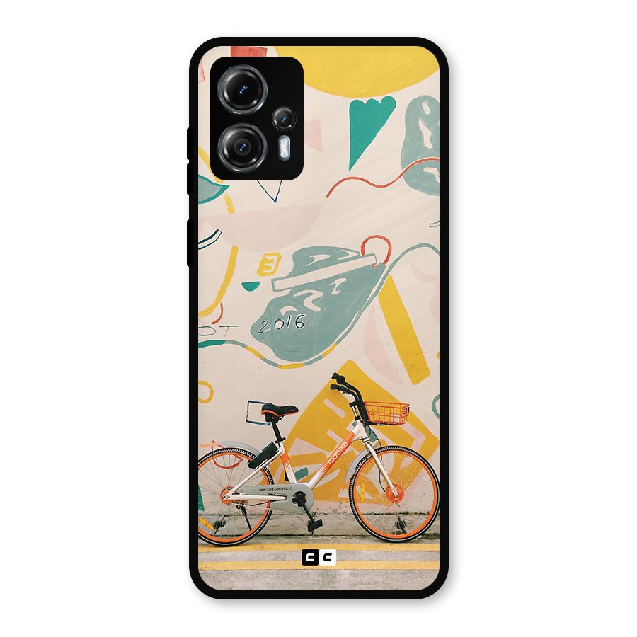 Street Art Bicycle Metal Back Case for Moto G13