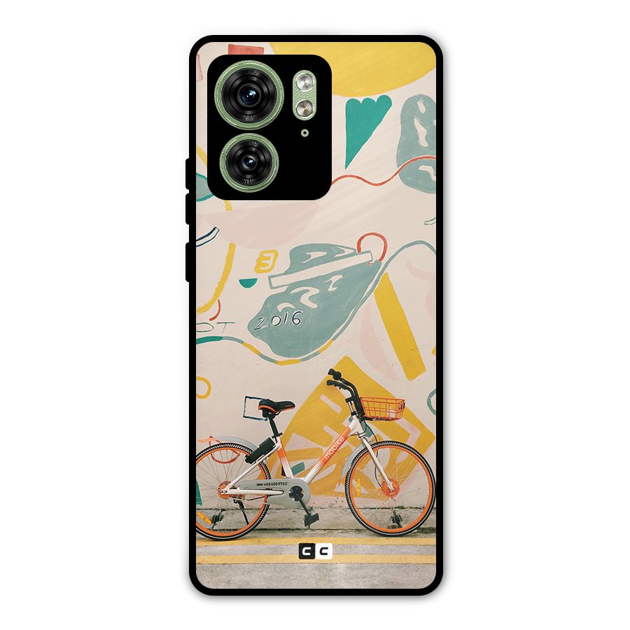 Street Art Bicycle Metal Back Case for Motorola Edge 40 5G