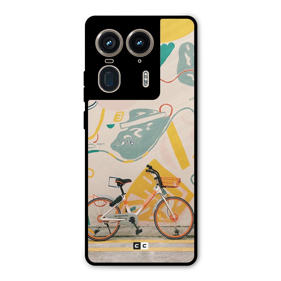 Street Art Bicycle Metal Back Case for Motorola Edge 50 Ultra