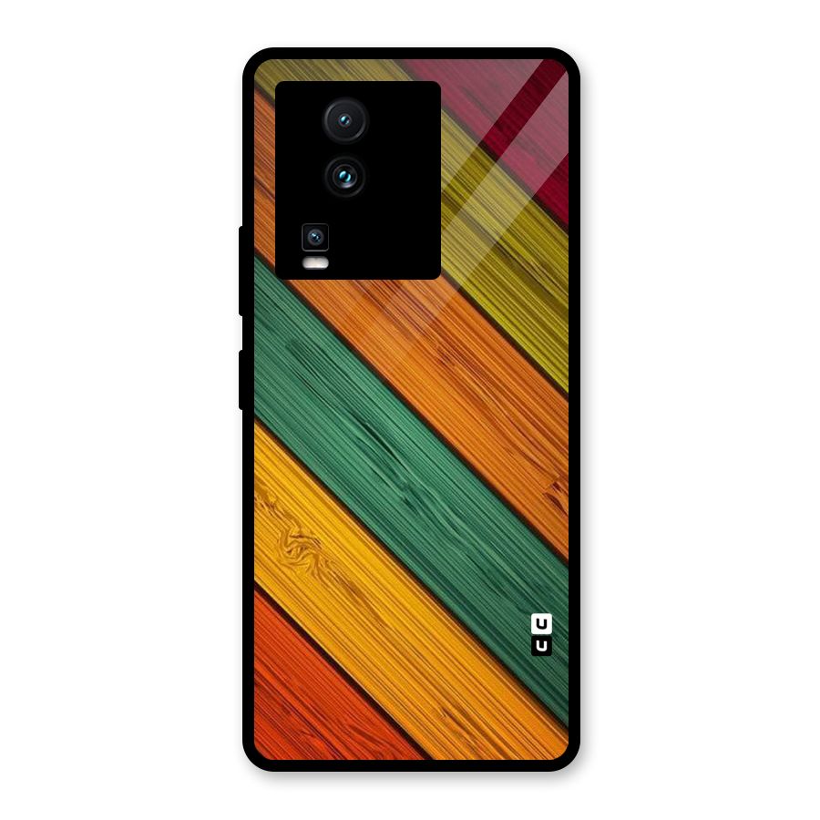 Stripes Classic Design Glass Back Case for Vivo iQOO Neo 7