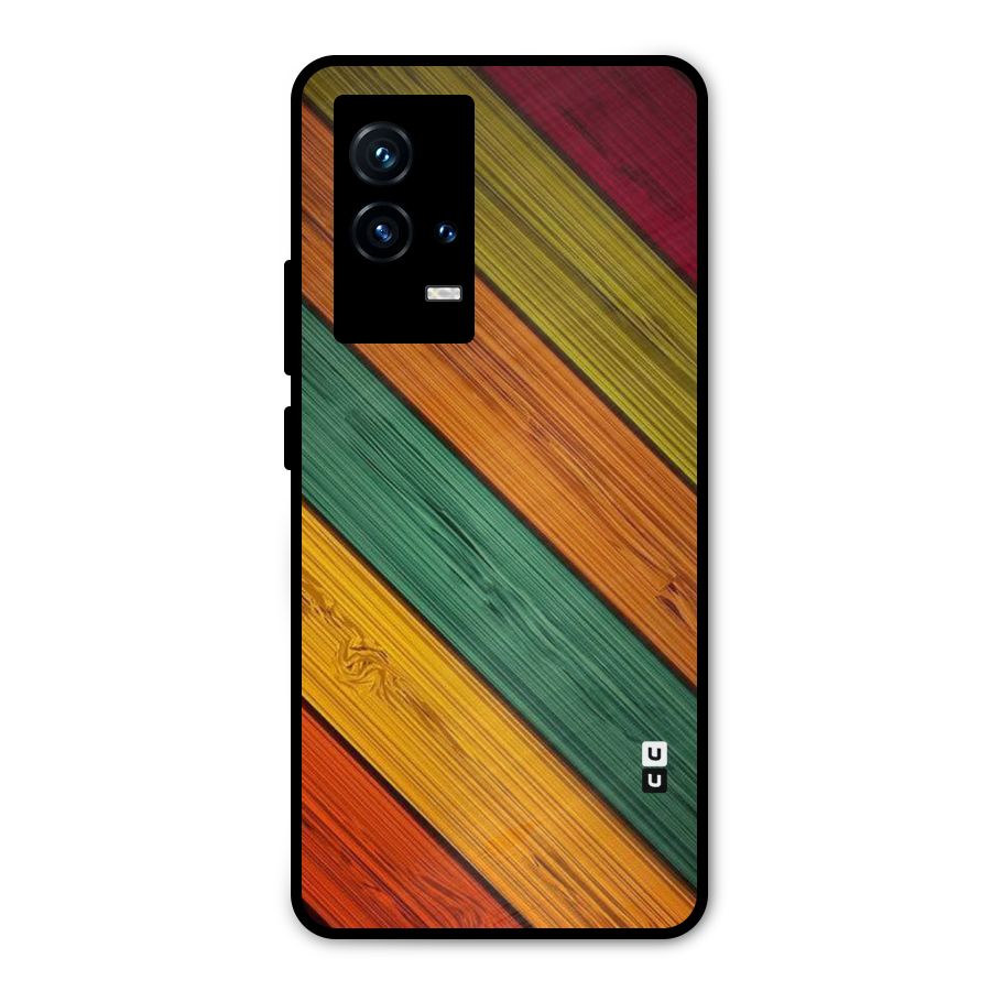 Stripes Classic Design Metal Back Case for iQOO 9 5G