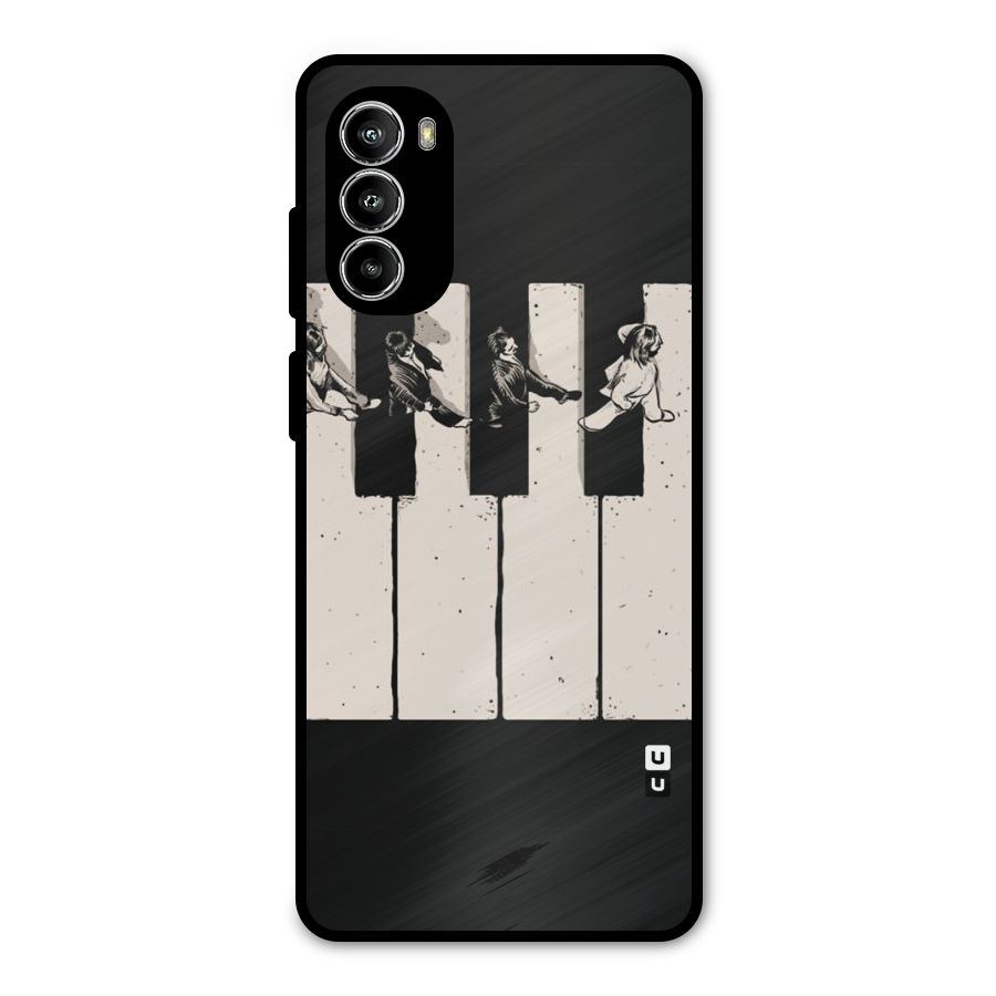 Talk A Walk Metal Back Case for Moto G82