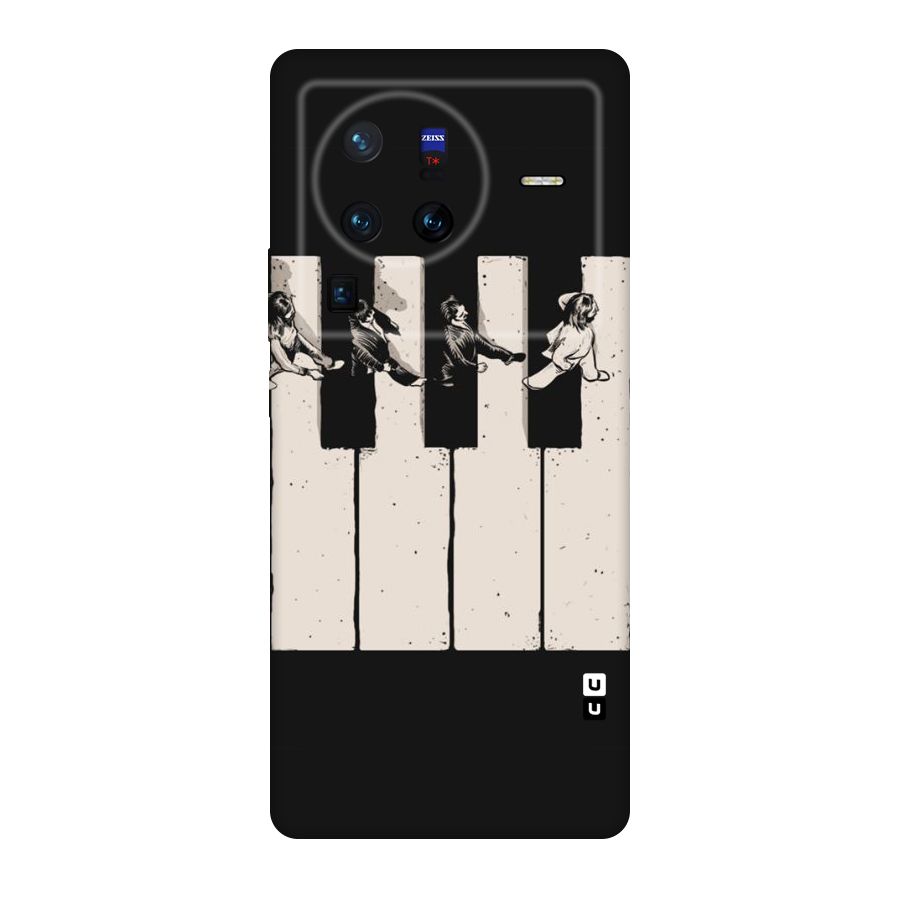 Talk A Walk Original Polycarbonate Back Case for Vivo X80