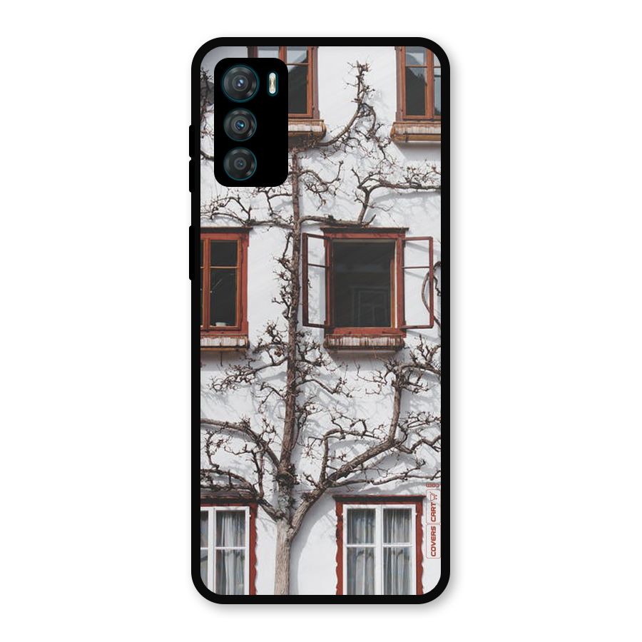 Tree House Metal Back Case for Moto G42