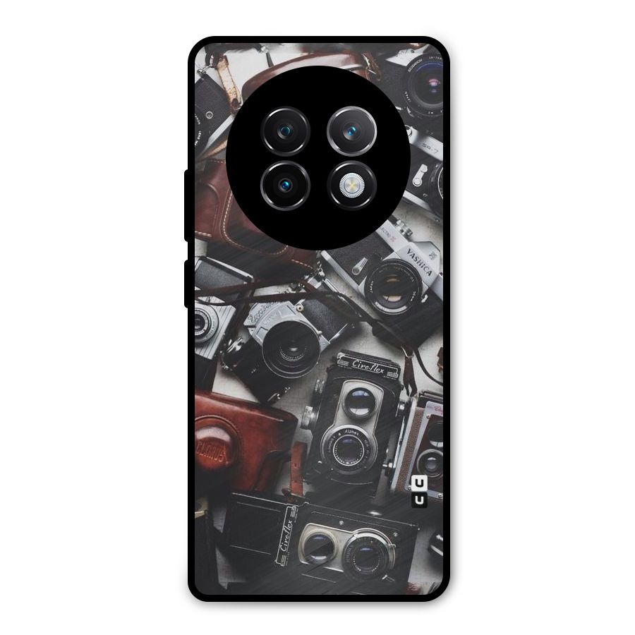 Vintage Beauty Shutter Metal Back Case for Realme 13 Plus