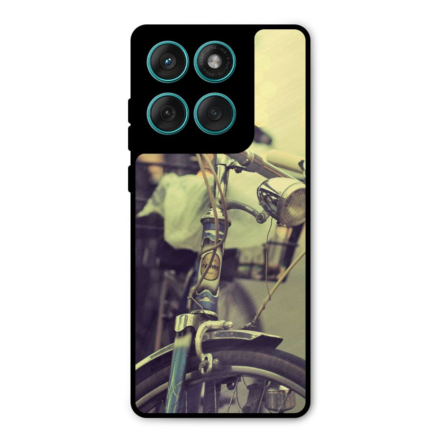 Vintage Bicycle Metal Back Case for Motorola Edge 60
