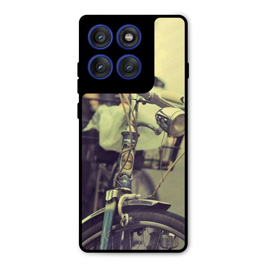 Vintage Bicycle Metal Back Case for Motorola Edge 60 Pro